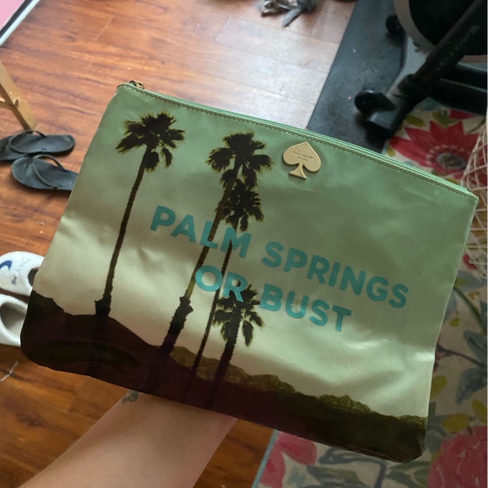 Kate Spade ♠️ Palm Springs pouch/clutch